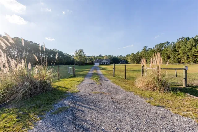 $589,000 | 135 Runs Crossing Drive, Springfield, GA 31329