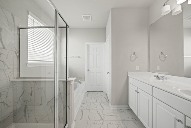 10422 Sherwin Pass Drive Rosharon, TX 77583 - Photo 18 of 26 a bathroom with a sink toilet and shower