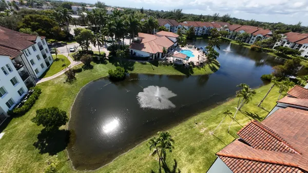 $2,400 | 822 Villa Circle, Boynton Beach, FL 33435