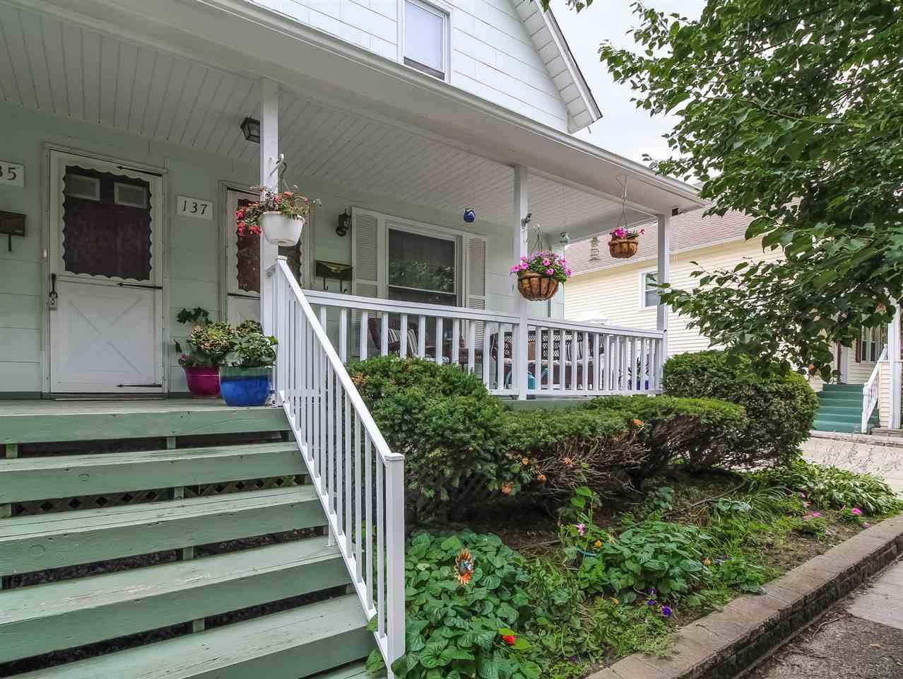 135 Muir Road Grosse Pointe Farms, MI 48236 - Photo 2 of 23