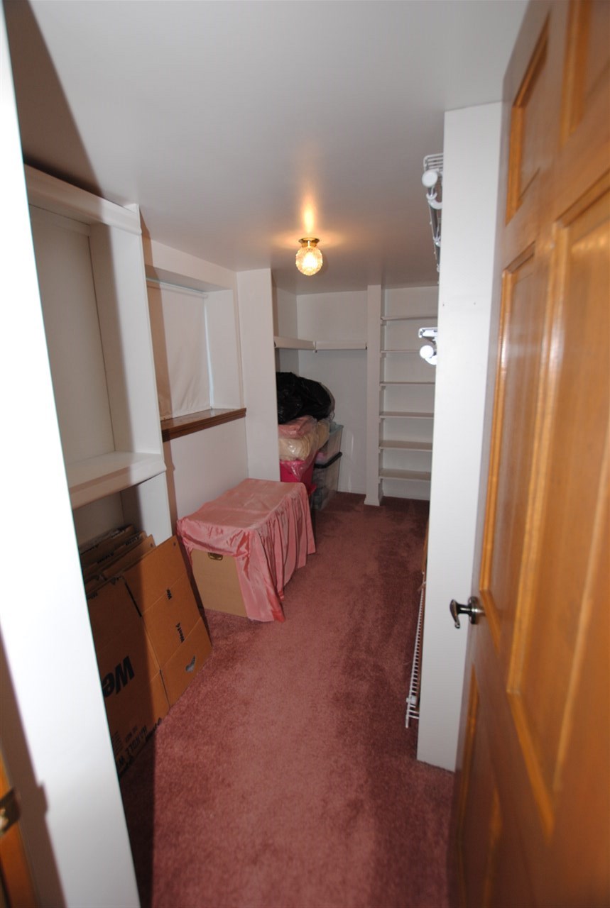 46200 Heydenreich Road Macomb, MI 48044 - Photo 33 of 51 31362131-32.JPG