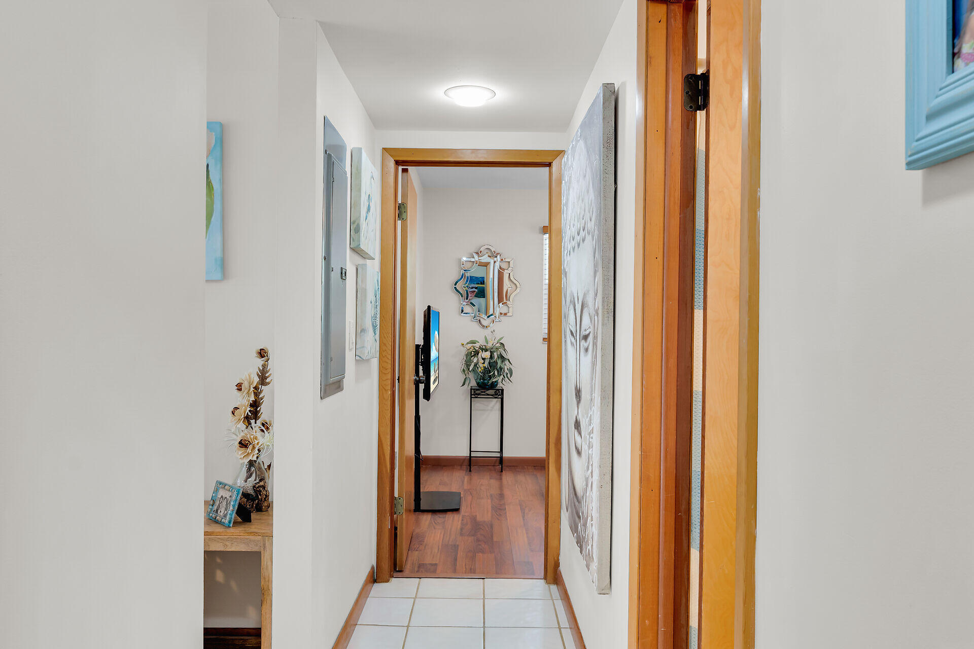 593 Bonito Avenue Key Largo, FL 33037 - Photo 32 of 72 a view of a hallway with wooden floor and entryway