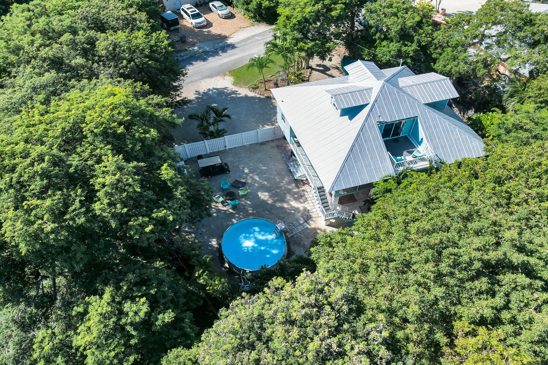 593 Bonito Avenue Key Largo, FL 33037 - Photo 6 of 72 virtual-tour-360370-13