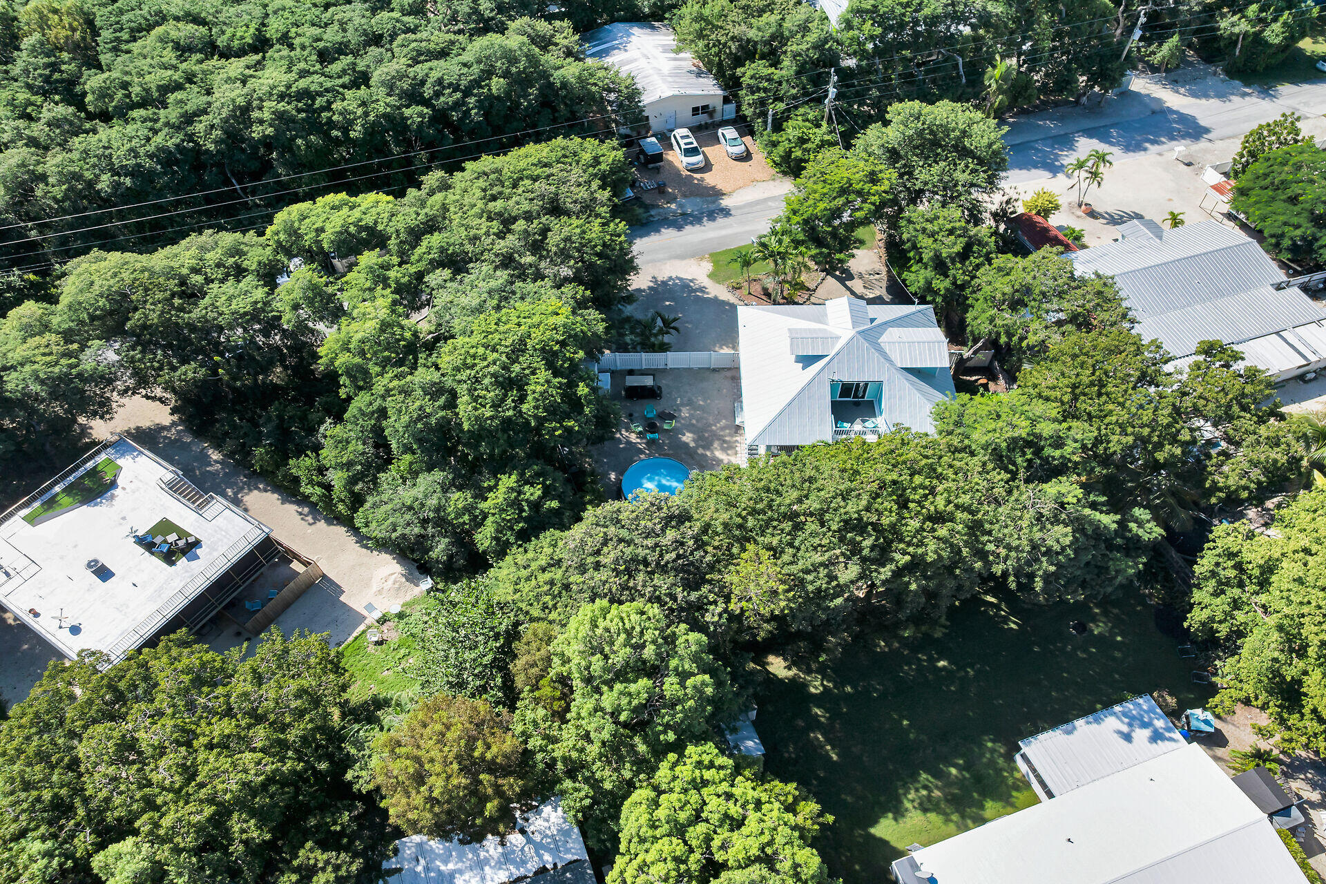 593 Bonito Avenue Key Largo, FL 33037 - Photo 64 of 72 virtual-tour-360370-18