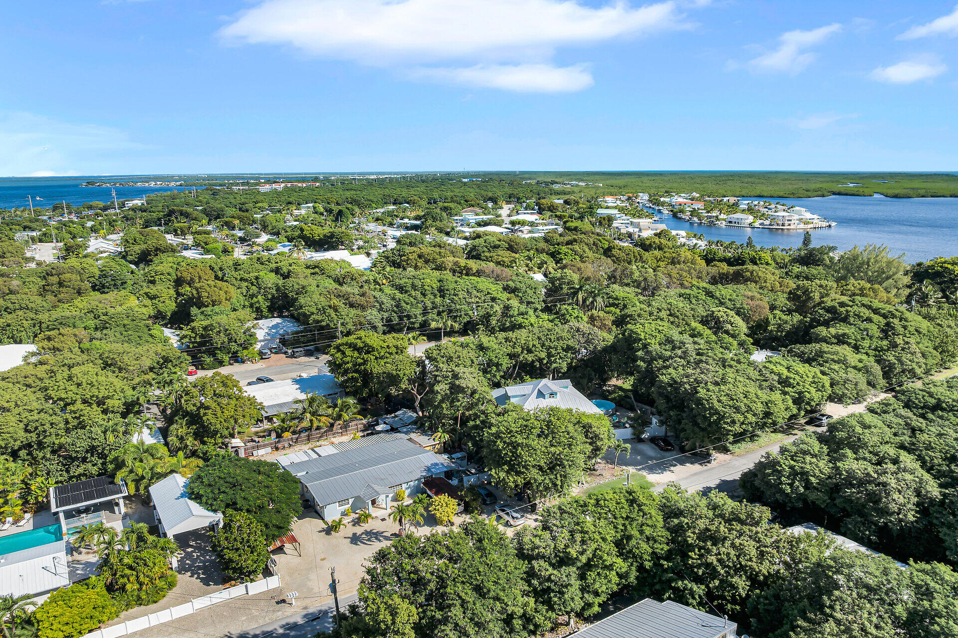 593 Bonito Avenue Key Largo, FL 33037 - Photo 66 of 72 a view of a city