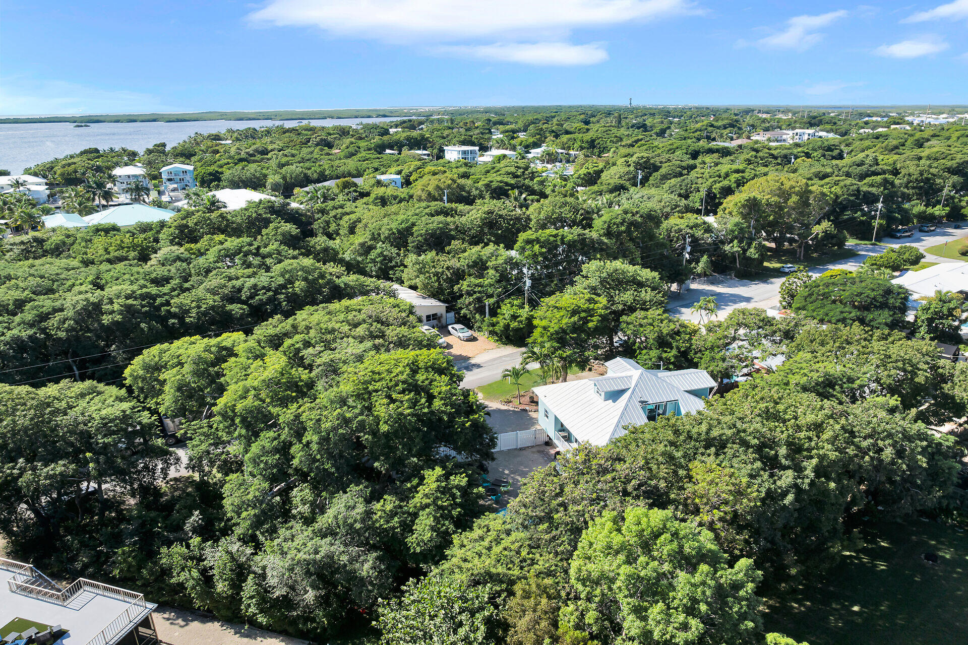 593 Bonito Avenue Key Largo, FL 33037 - Photo 68 of 72 virtual-tour-360370-12