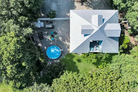 $980,000 | 593 Bonito Avenue, Key Largo, FL 33037
