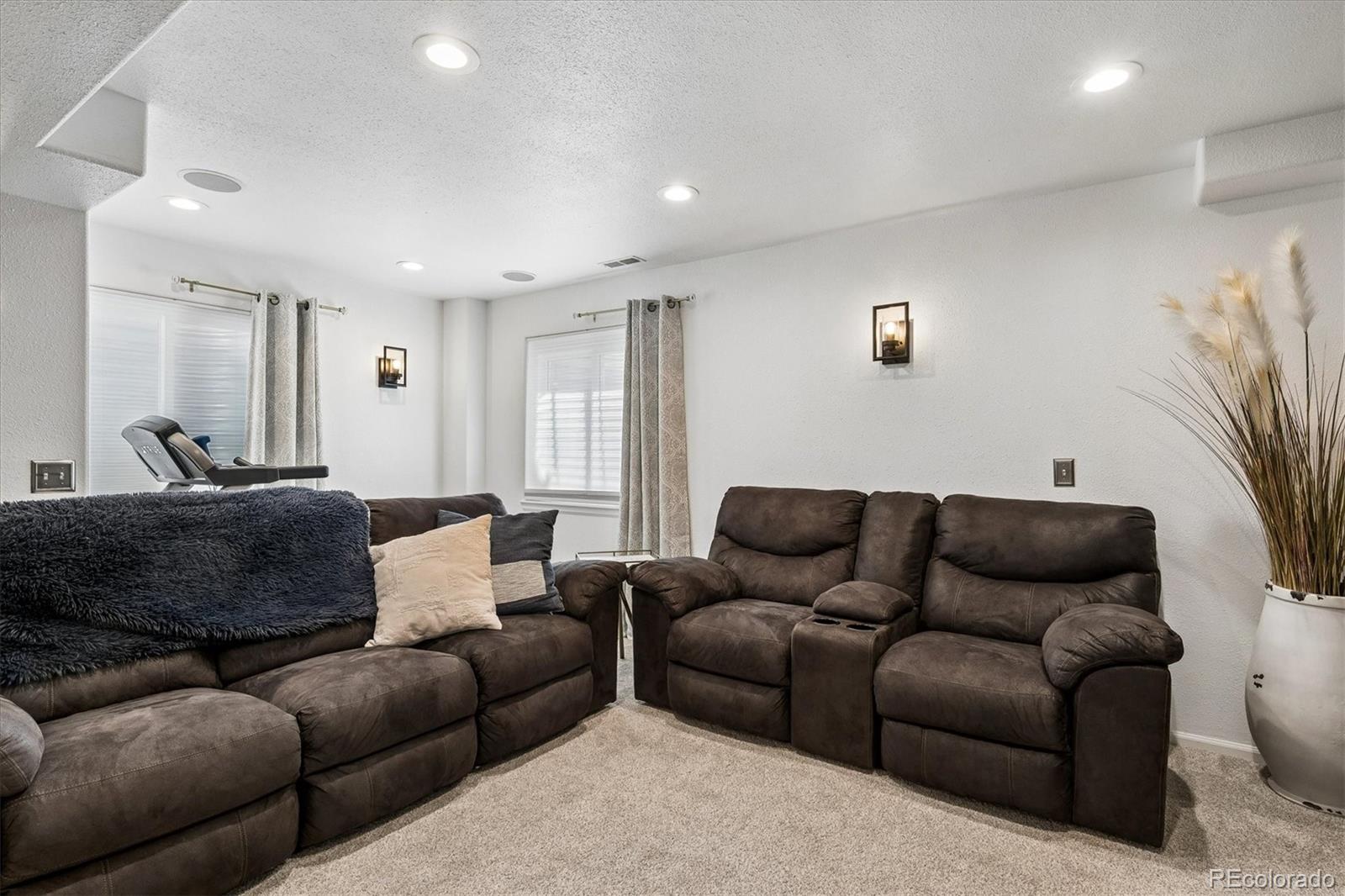 9711 Moss Rose Circle Highlands Ranch, CO 80129 - Photo 35 of 50