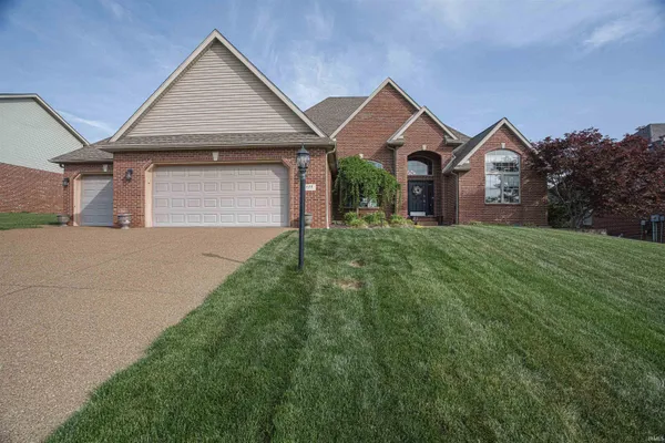 $429,900 | 420 Sterchi Drive, Evansville, IN 47711