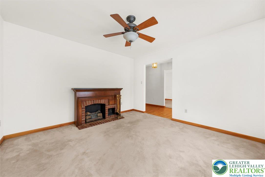 4 Jaskiewicz Way White Haven, PA 18661 - Photo 13 of 49 a view of an empty room and fire place