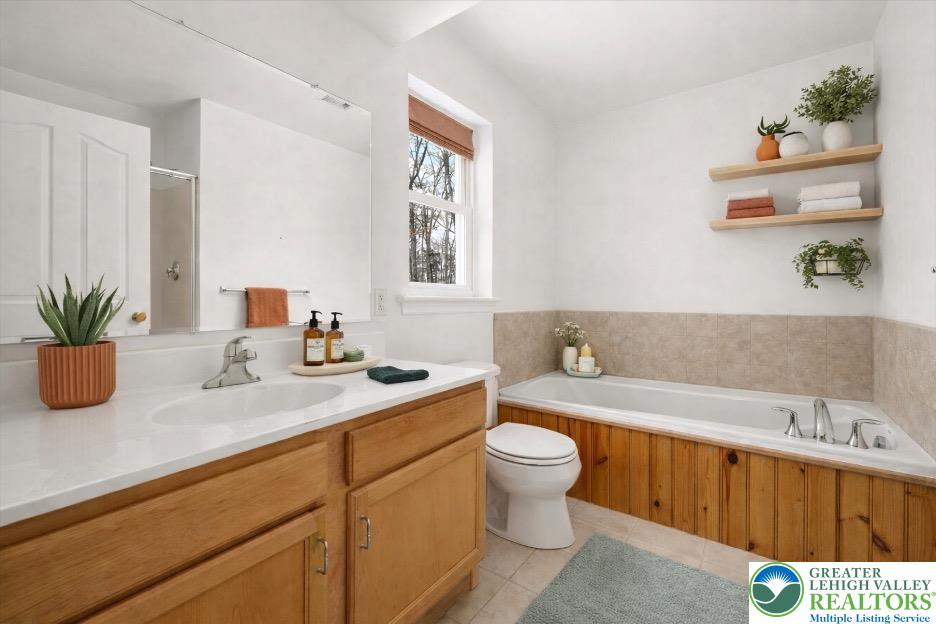 4 Jaskiewicz Way White Haven, PA 18661 - Photo 46 of 49 a bathroom with a sink a bathtub and a window