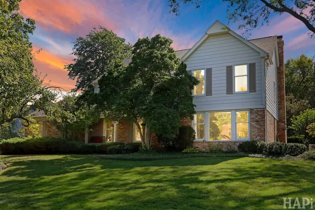 $1,090,000 | 113 Surrey Lane, Lincolnshire, IL 60045