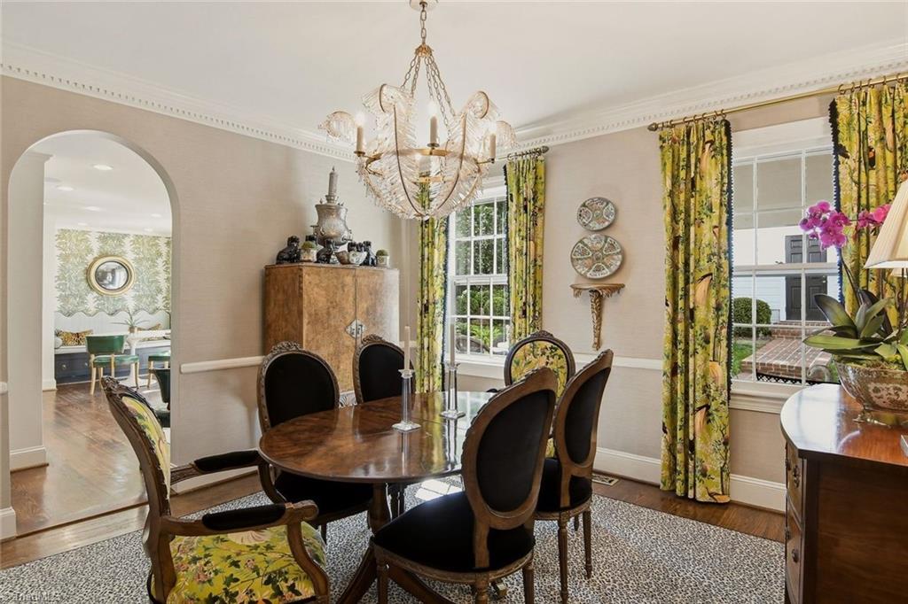 628 Roslyn Road Winston-Salem, NC 27104 - Photo 10 of 43 Gallery Image 10