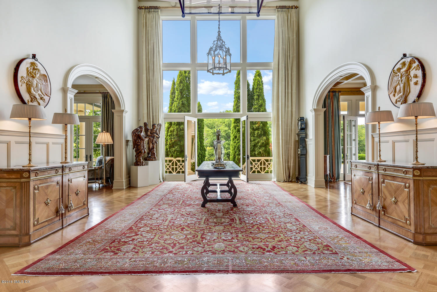 35 Close Road Greenwich, CT 06831 - Photo 8 of 78 8 Grand Entrance 12