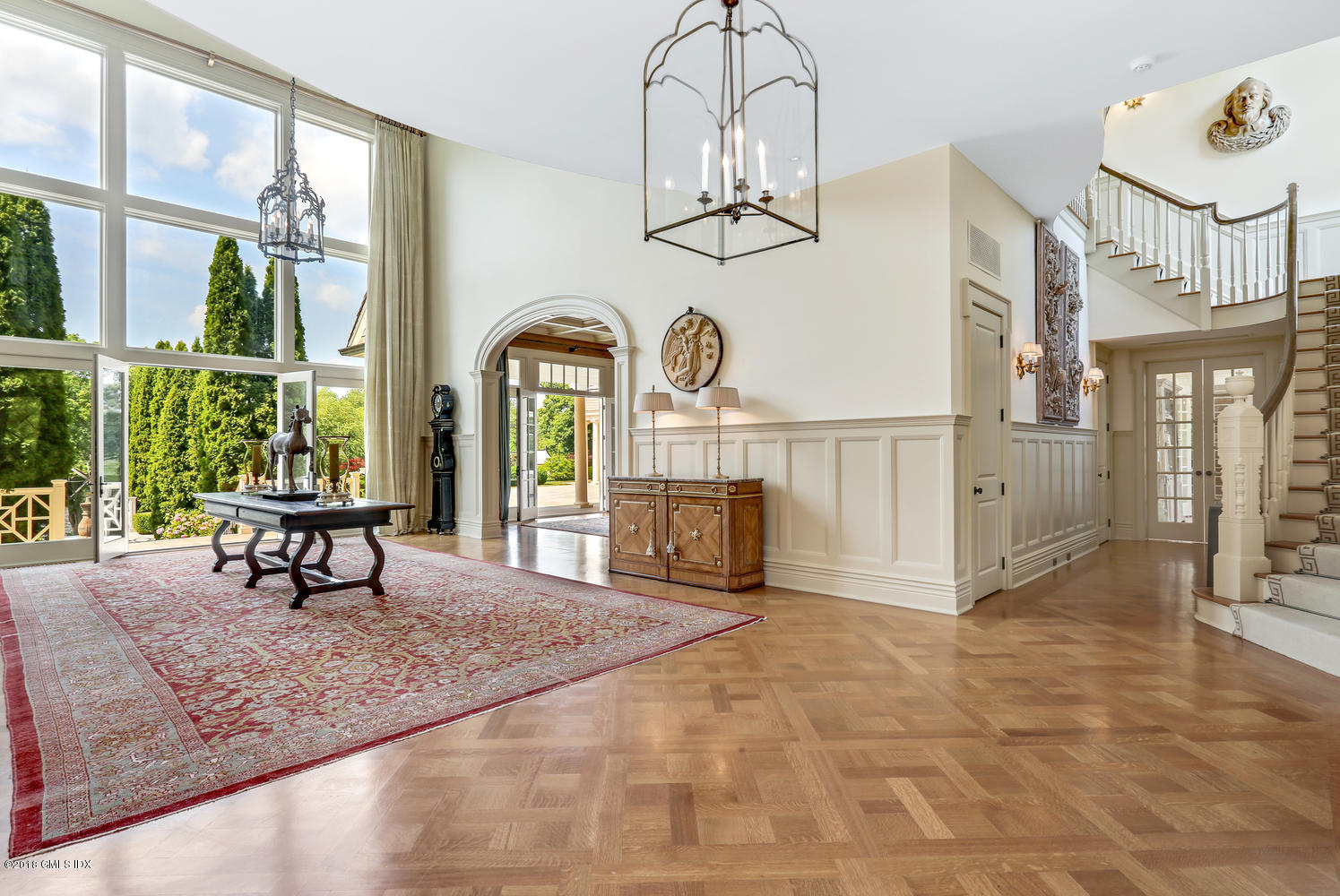 35 Close Road Greenwich, CT 06831 - Photo 10 of 78 10 Grand Entrance 10