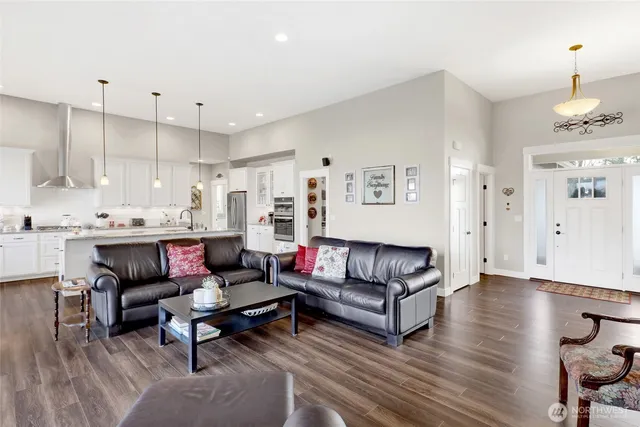 $850,000 | 2738 Jenjar Avenue, Ferndale, WA 98248