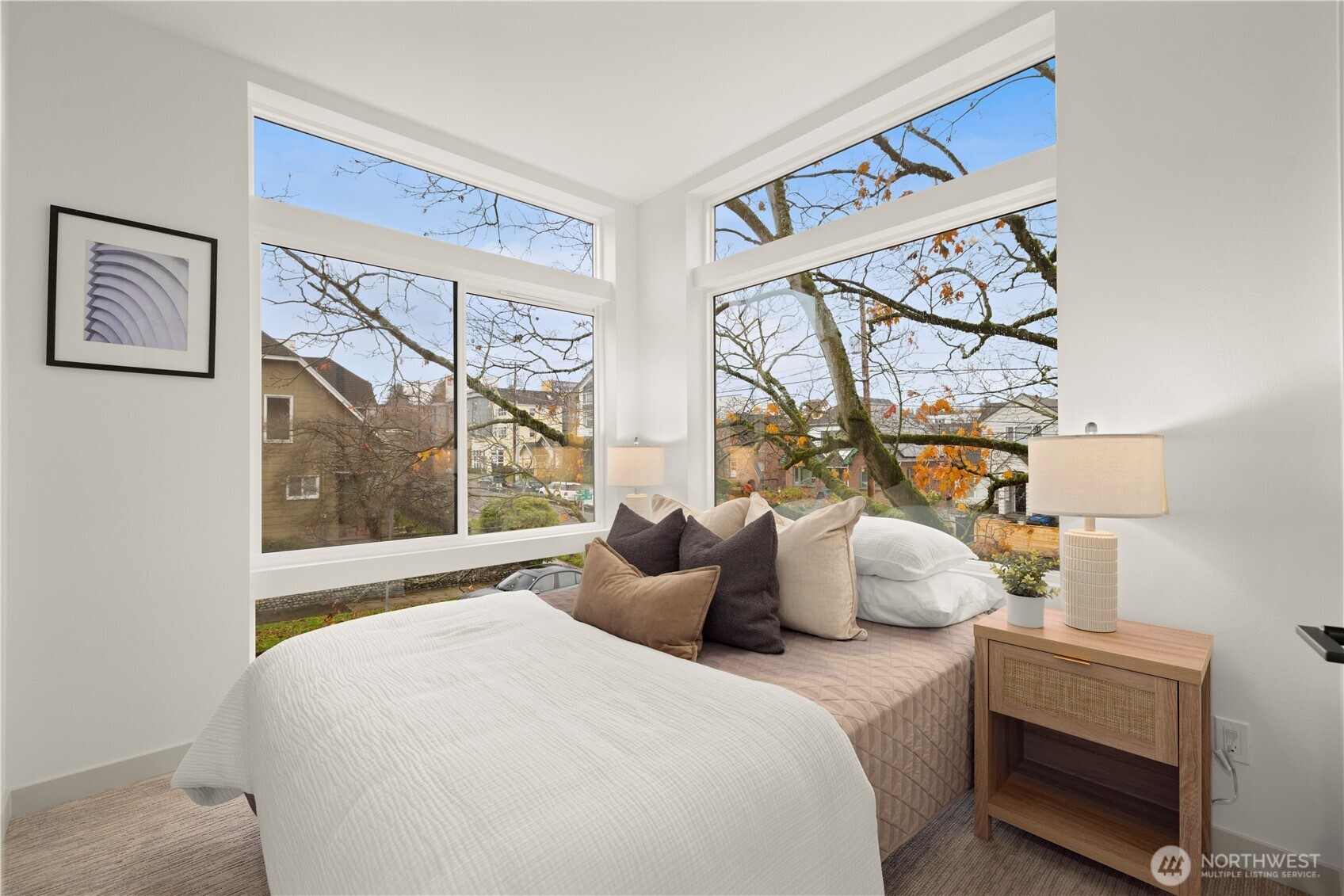 7005 9th Avenue Northeast Seattle, WA 98115 - Photo 13 of 28