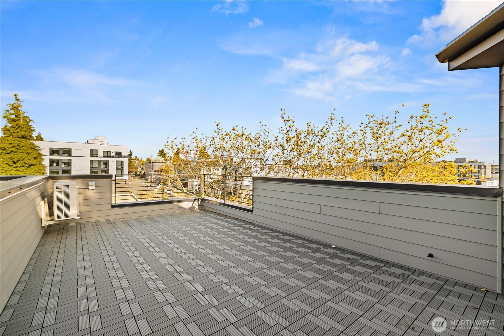 7005 9th Avenue Northeast Seattle, WA 98115 - Photo 25 of 28