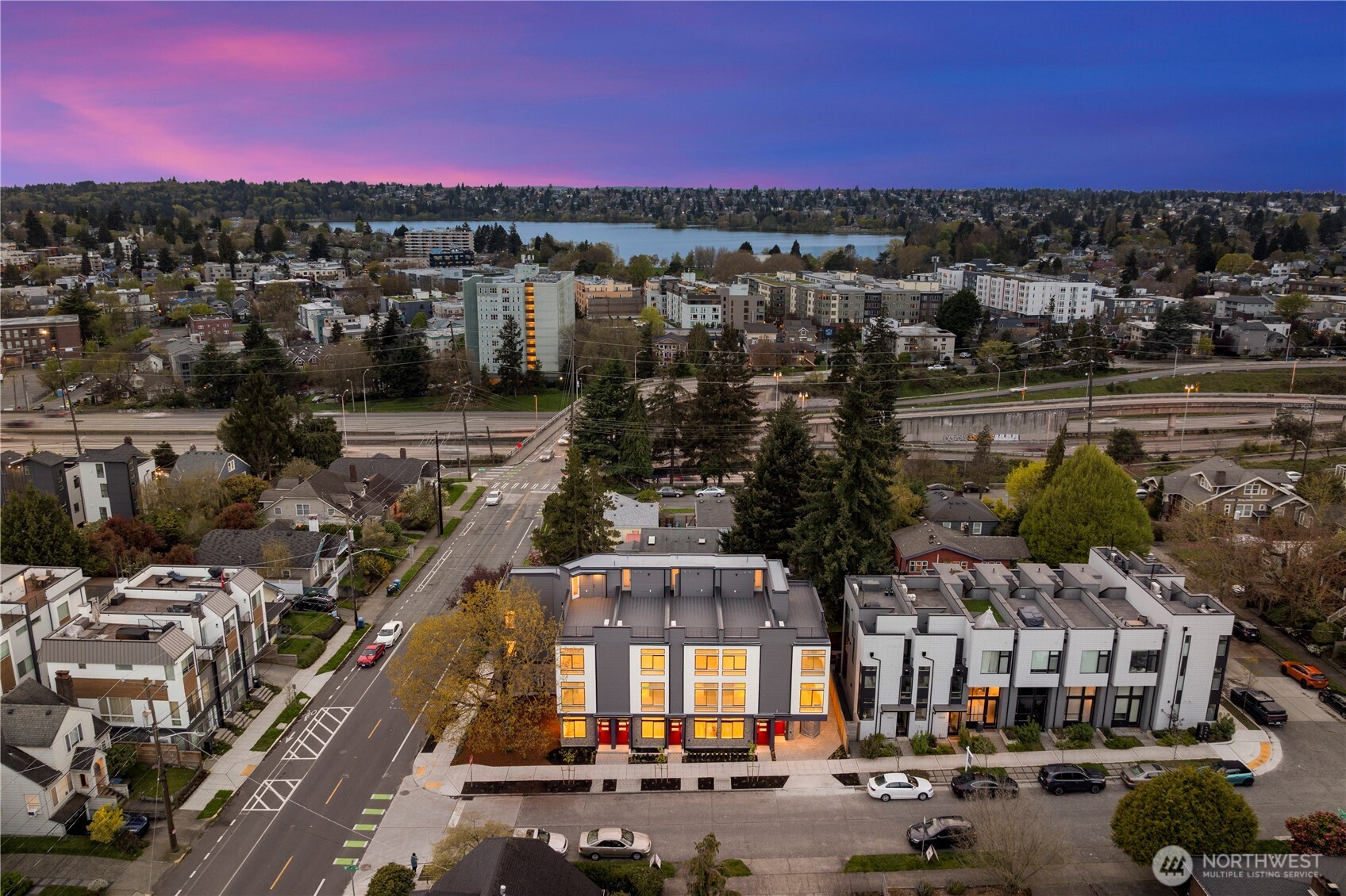 7005 9th Avenue Northeast Seattle, WA 98115 - Photo 27 of 28