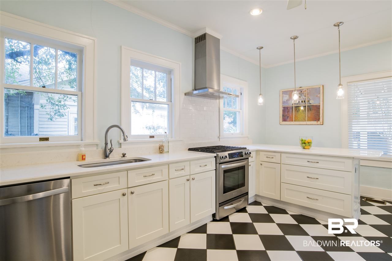1707 Hunter Avenue Mobile, AL 36604 - Photo 14 of 36