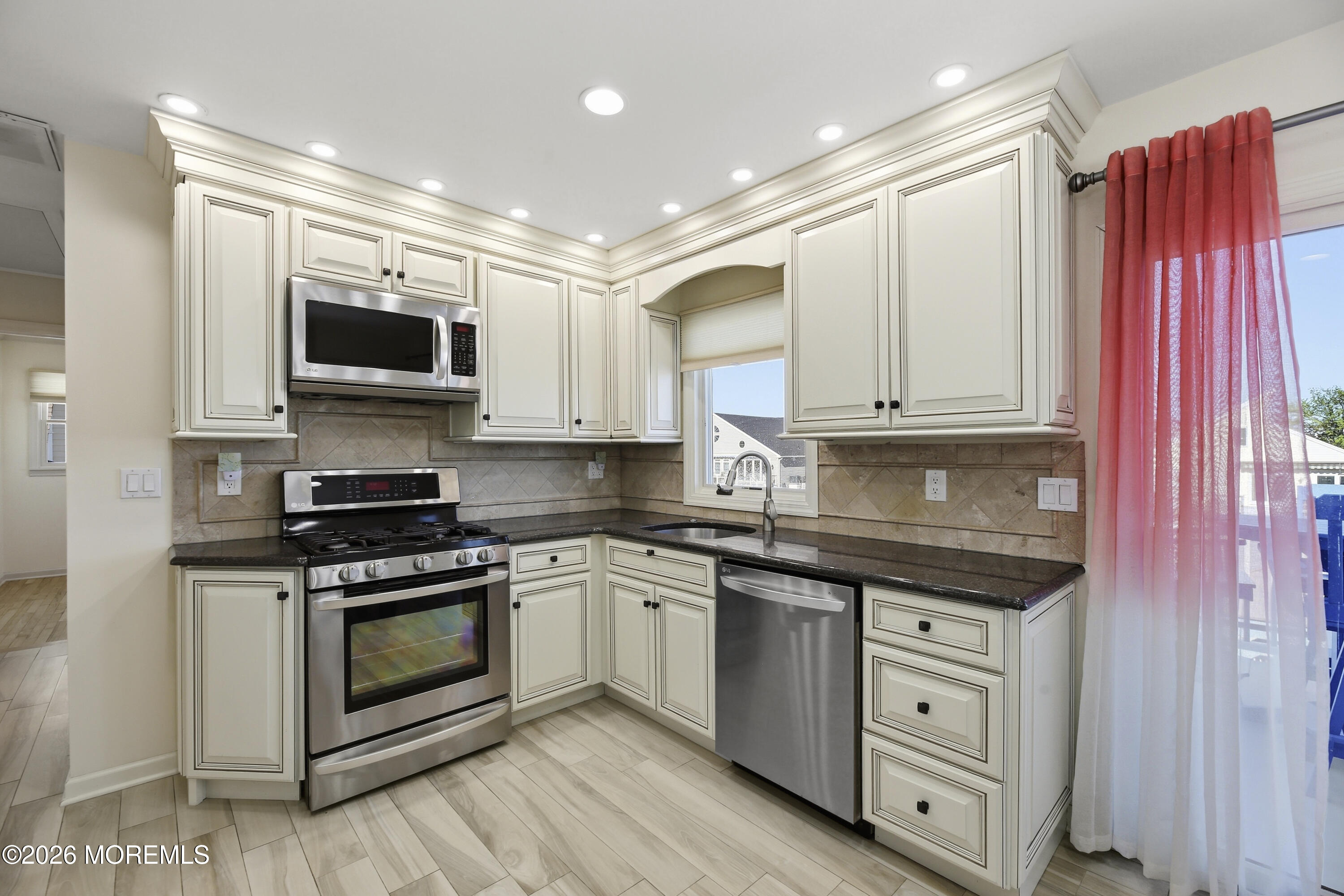 41 Pilot Road Toms River, NJ 08753 - Photo 6 of 47 IMG_9850