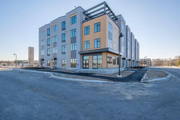 $399,000 | 1 Cross Street, Unit 215, Scarborough, ME 04074