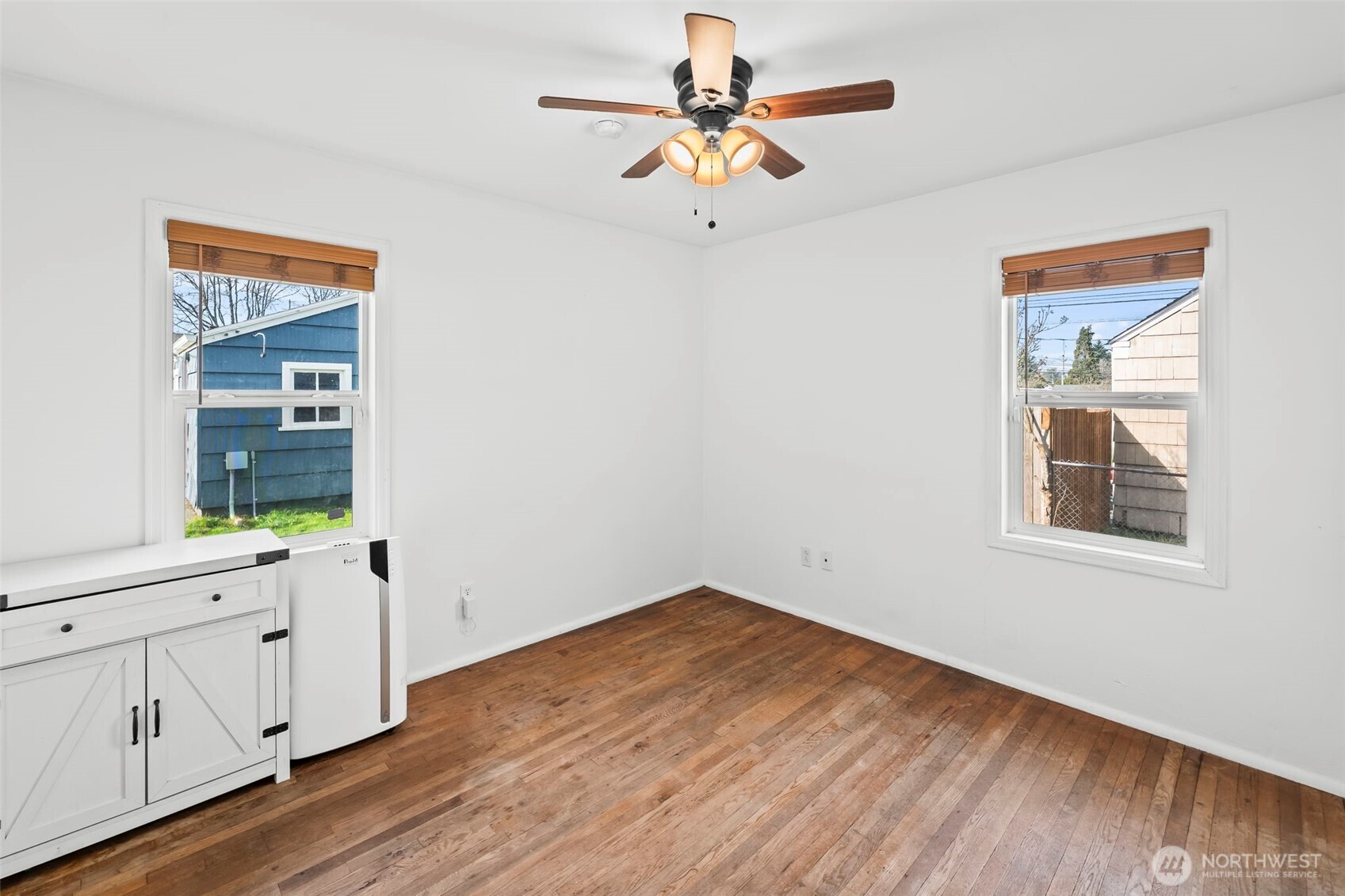 6606 South Prospect Street Tacoma, WA 98409 - Photo 12 of 37