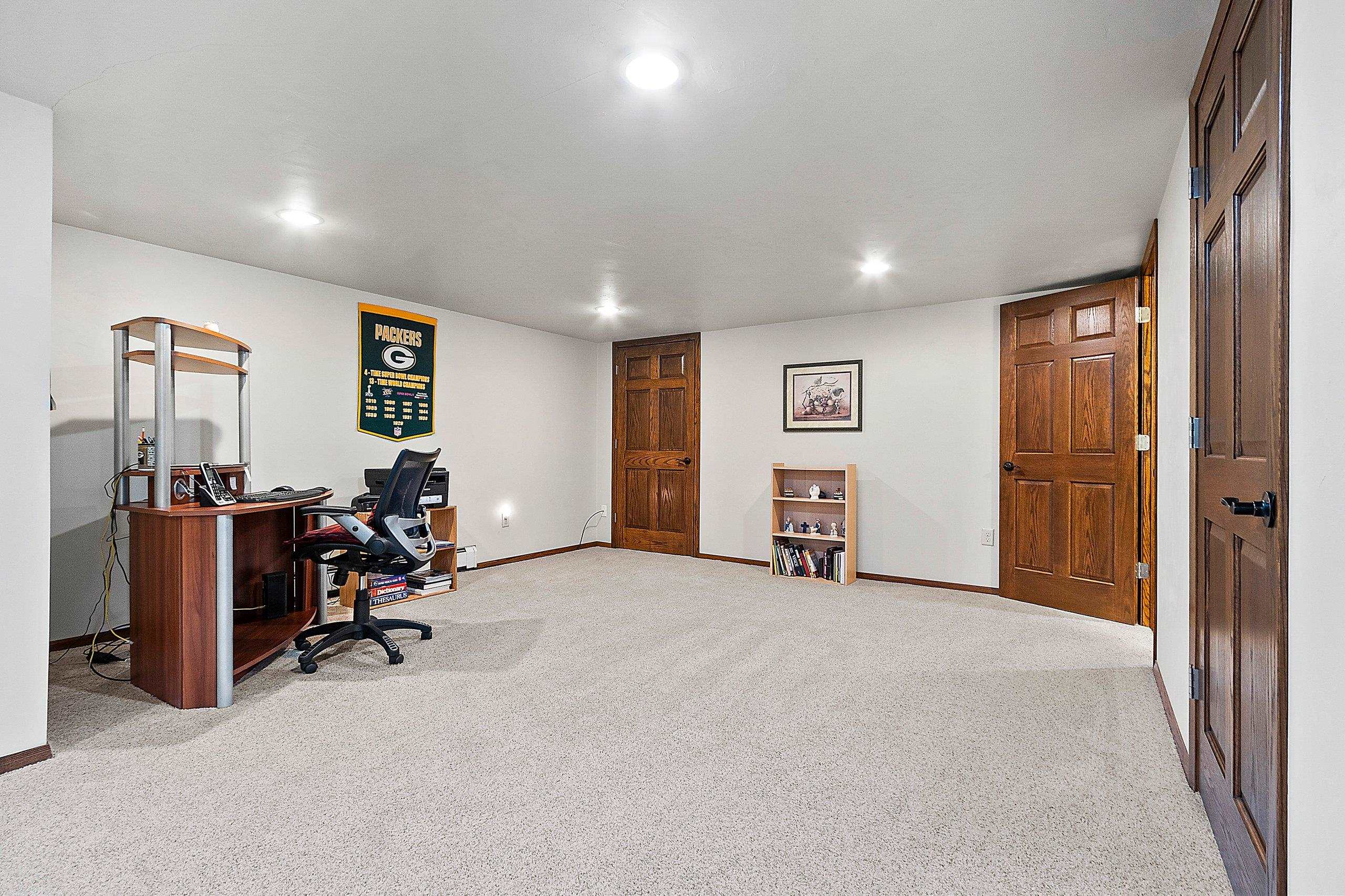 3685 Elmtree Road Suamico, WI 54313 - Photo 65 of 77