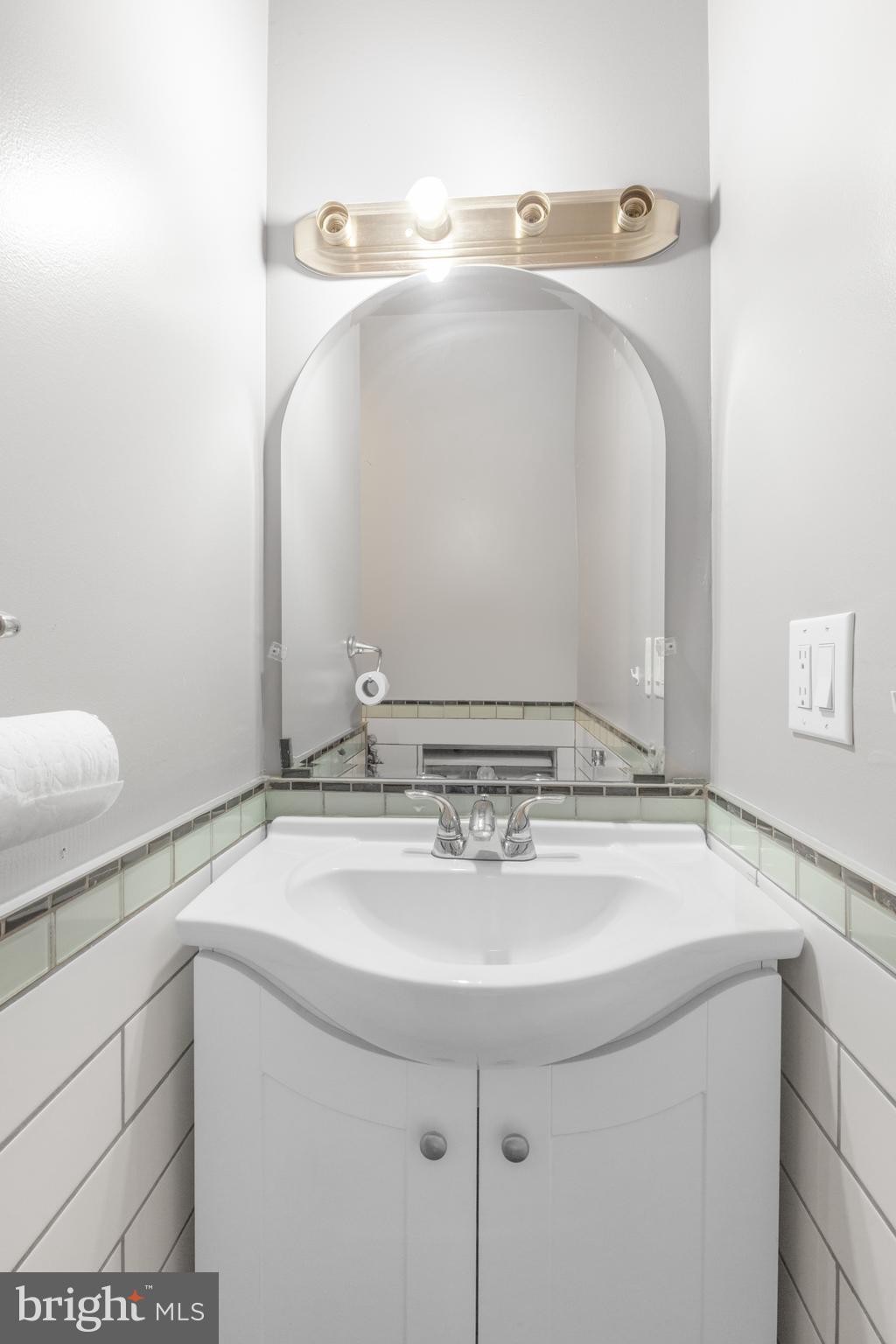 1806 Tree Street Philadelphia, PA 19145 - Photo 25 of 35 Gallery Image 25