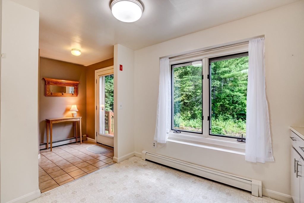 19 Cove Road, Unit 19 Hubbardston, MA 01452 - Photo 9 of 41 Gallery Image 9