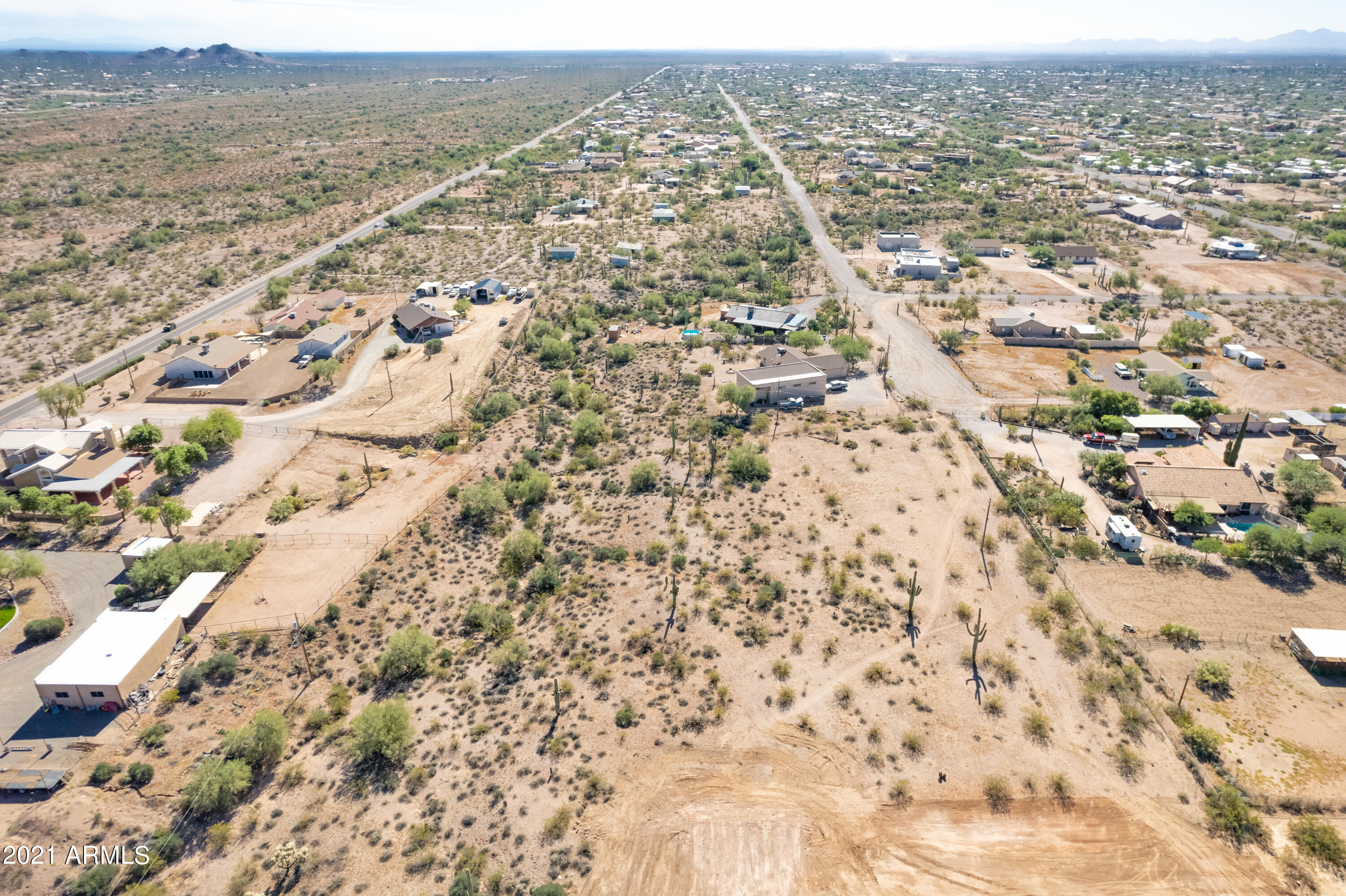 1400 North Hilton Road Apache Junction, AZ 85119 - Photo 5 of 14 an aerial view of residential houses with outdoor space
