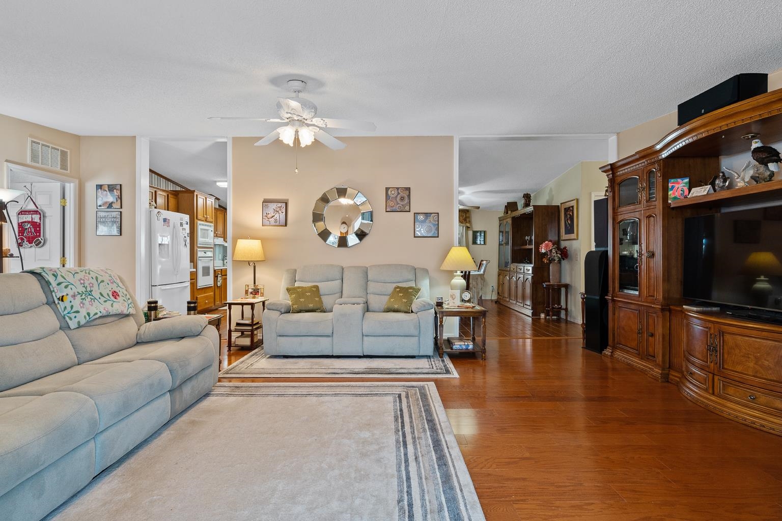 10647 Rte Road Lillian, AL 36549 - Photo 19 of 62 Living Room