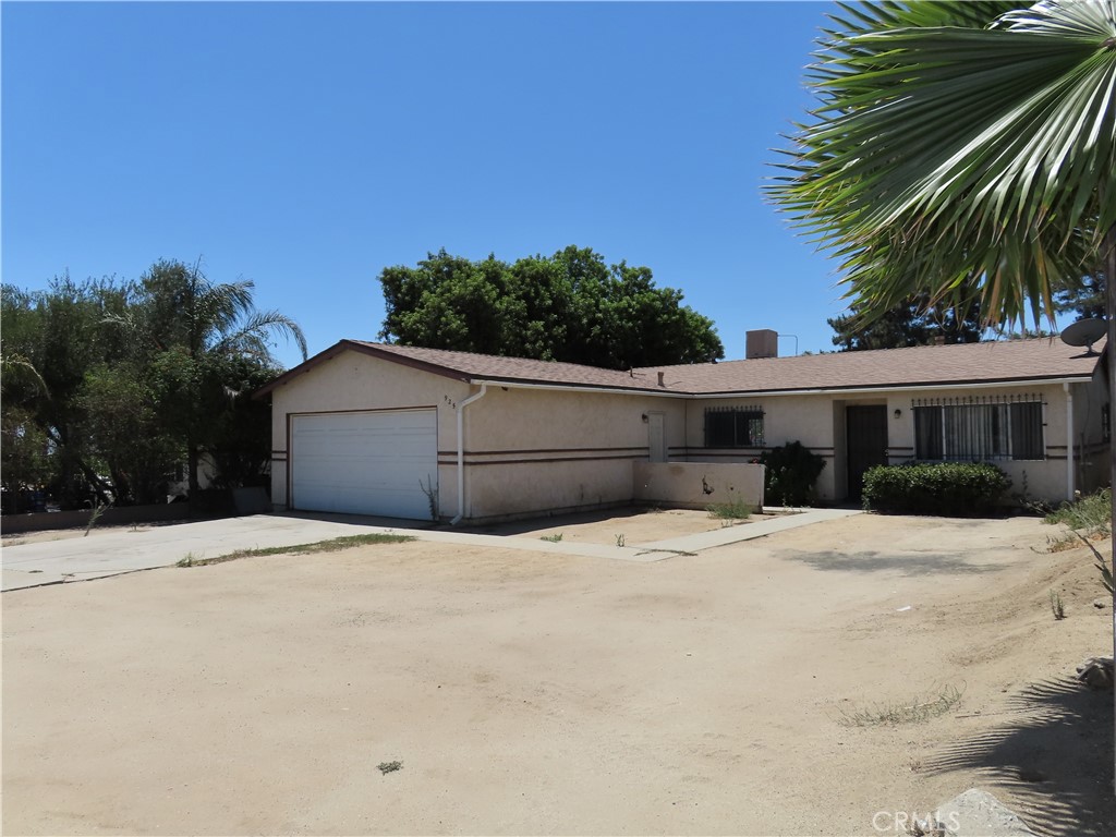 925 Navajo Road Perris, CA 92570 - Photo 3 of 14
