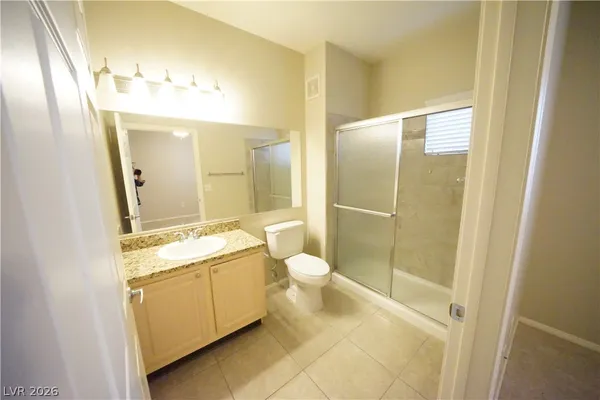 $1,640 | 5250 South Rainbow Boulevard, Unit 1069, Las Vegas, NV 89118