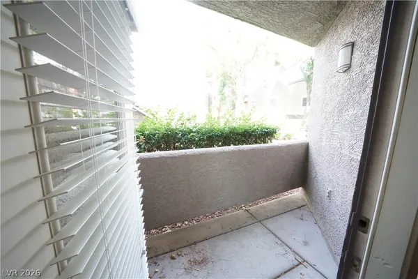 $1,640 | 5250 South Rainbow Boulevard, Unit 1069, Las Vegas, NV 89118