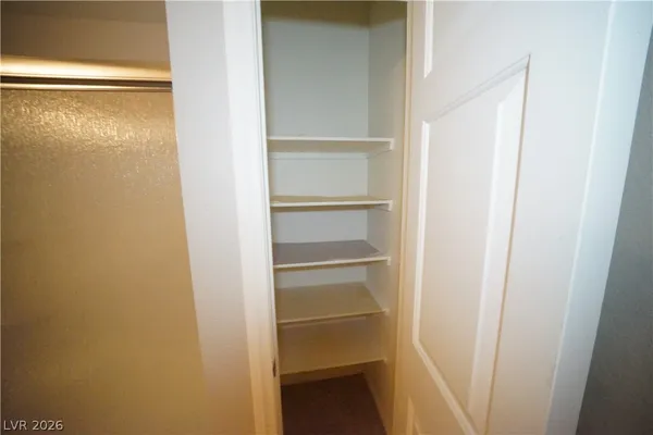 $1,640 | 5250 South Rainbow Boulevard, Unit 1069, Las Vegas, NV 89118