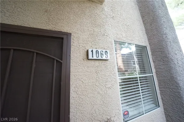 $1,640 | 5250 South Rainbow Boulevard, Unit 1069, Las Vegas, NV 89118