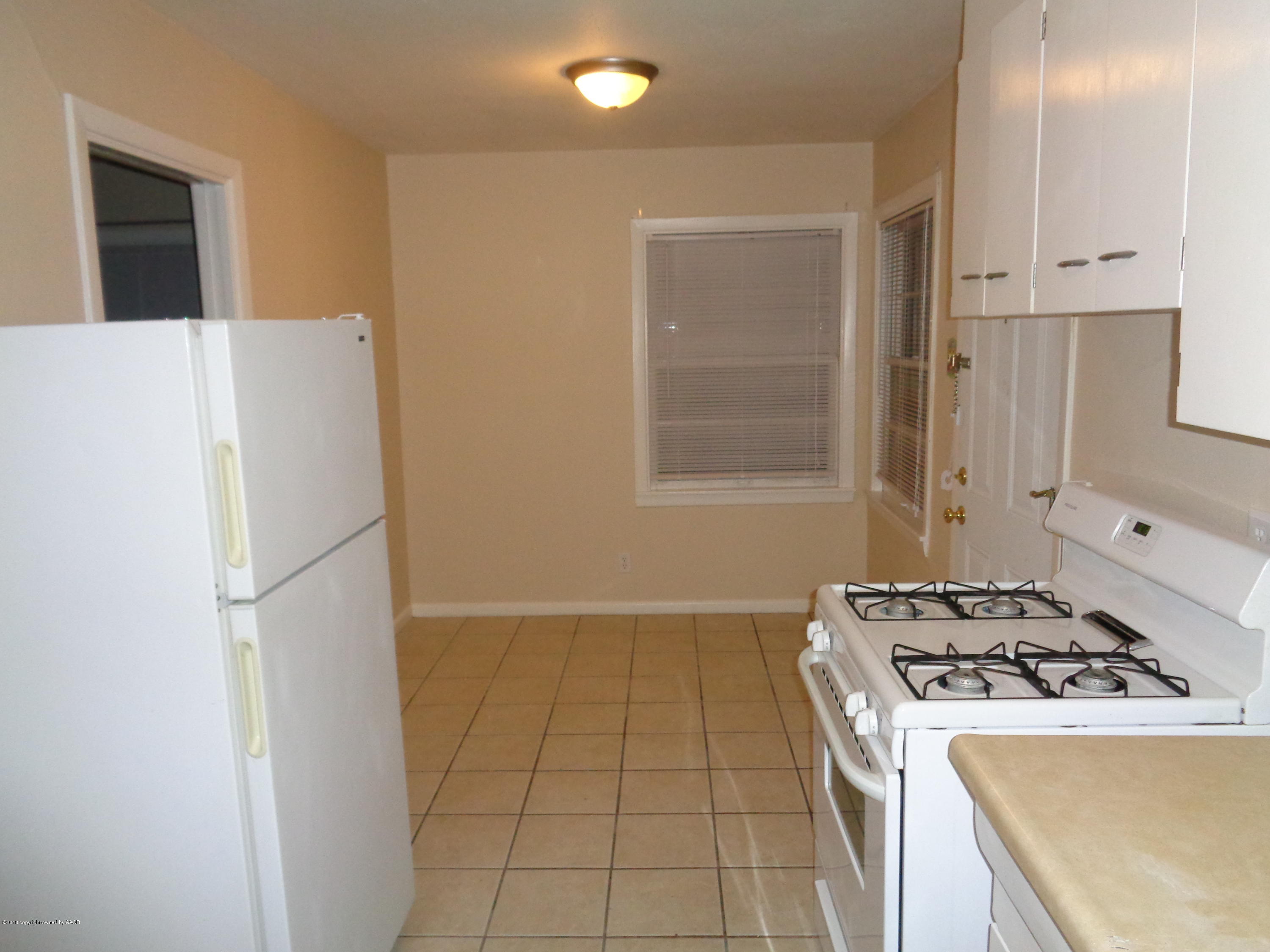 4227 South Washington Street Amarillo, TX 79110 - Photo 9 of 14 Kitchen