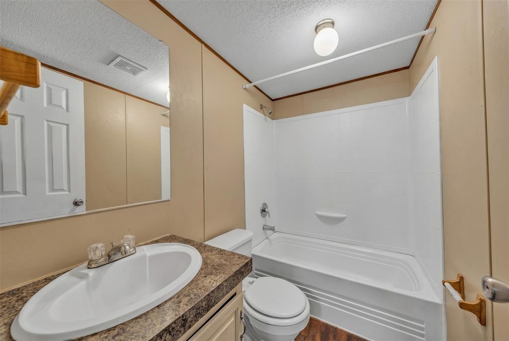 1909 Coral Road Pelican Bay, TX 76020 - Photo 24 of 40