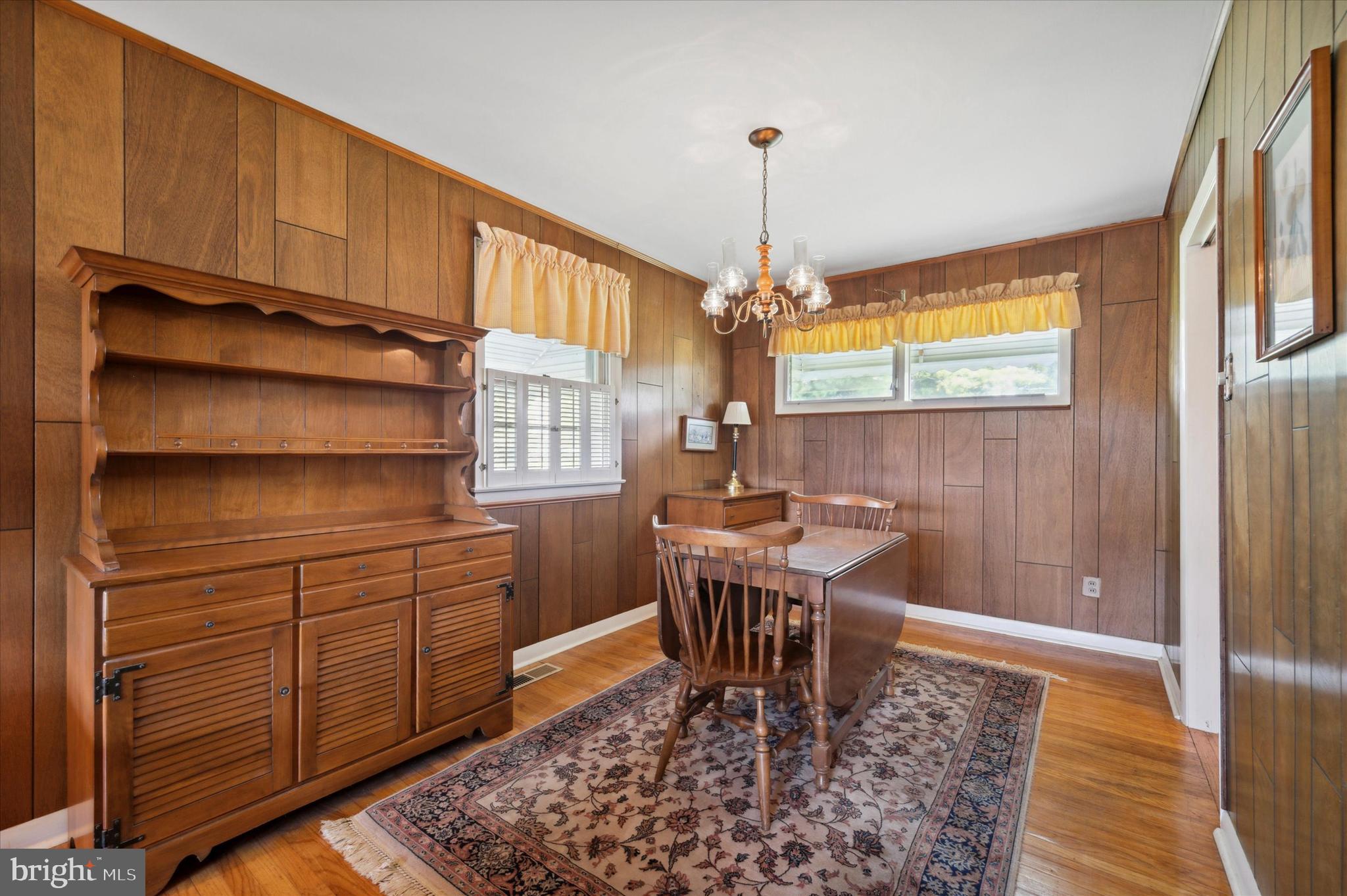 211 Lawrence Road Broomall, PA 19008 - Photo 7 of 25