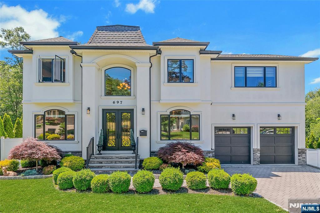697 Terrace Drive Paramus, NJ 07652 - Photo 1 of 30