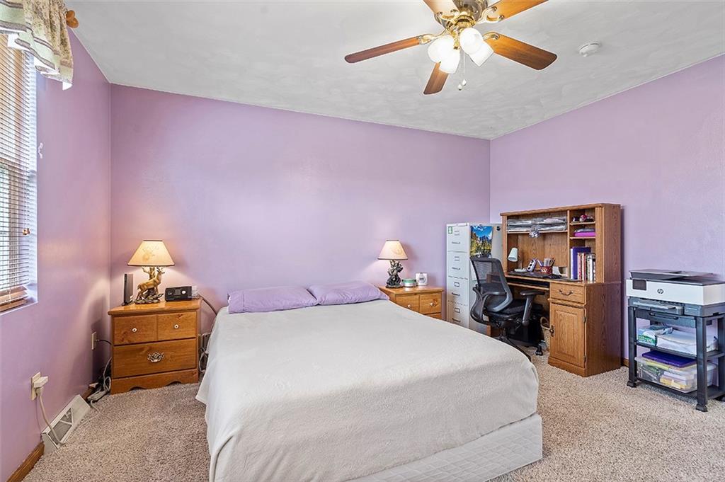 310 Clements Road Pittsburgh, PA 15239 - Photo 13 of 25