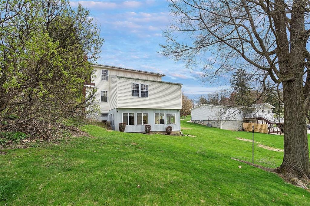 310 Clements Road Pittsburgh, PA 15239 - Photo 24 of 25