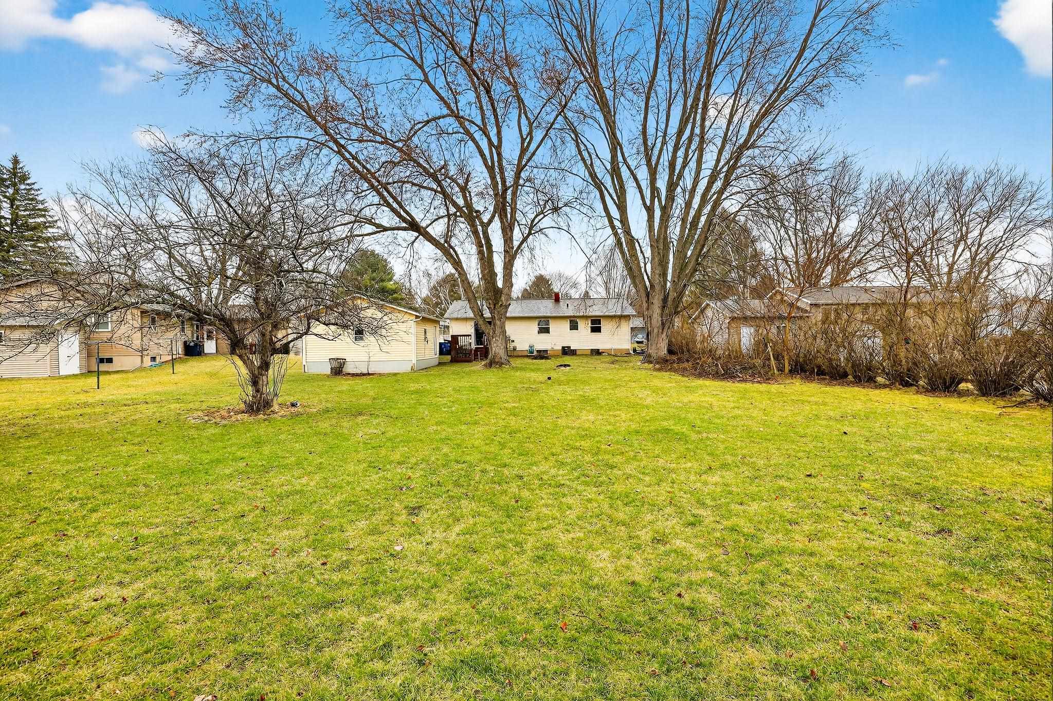 209 Midvale Drive Marshall, WI 53559 - Photo 36 of 53