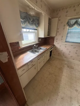 $69,900 | 4427 Kenilworth Street, Fort Wayne, IN 46806