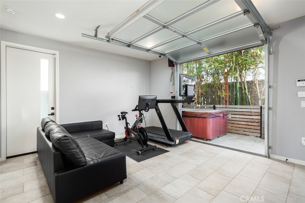 129 Tribeca Way Costa Mesa, CA 92627 - Photo 3 of 24