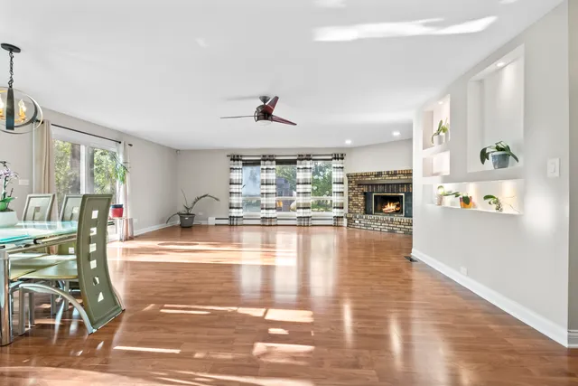 $3,500 | 3952 Oak Avenue, Northbrook, IL 60062