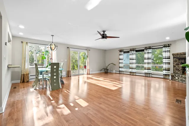 $3,500 | 3952 Oak Avenue, Northbrook, IL 60062