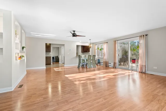 $3,500 | 3952 Oak Avenue, Northbrook, IL 60062