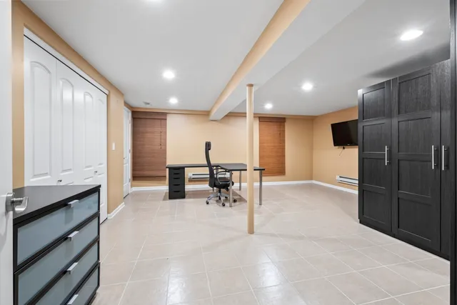 $3,500 | 3952 Oak Avenue, Northbrook, IL 60062